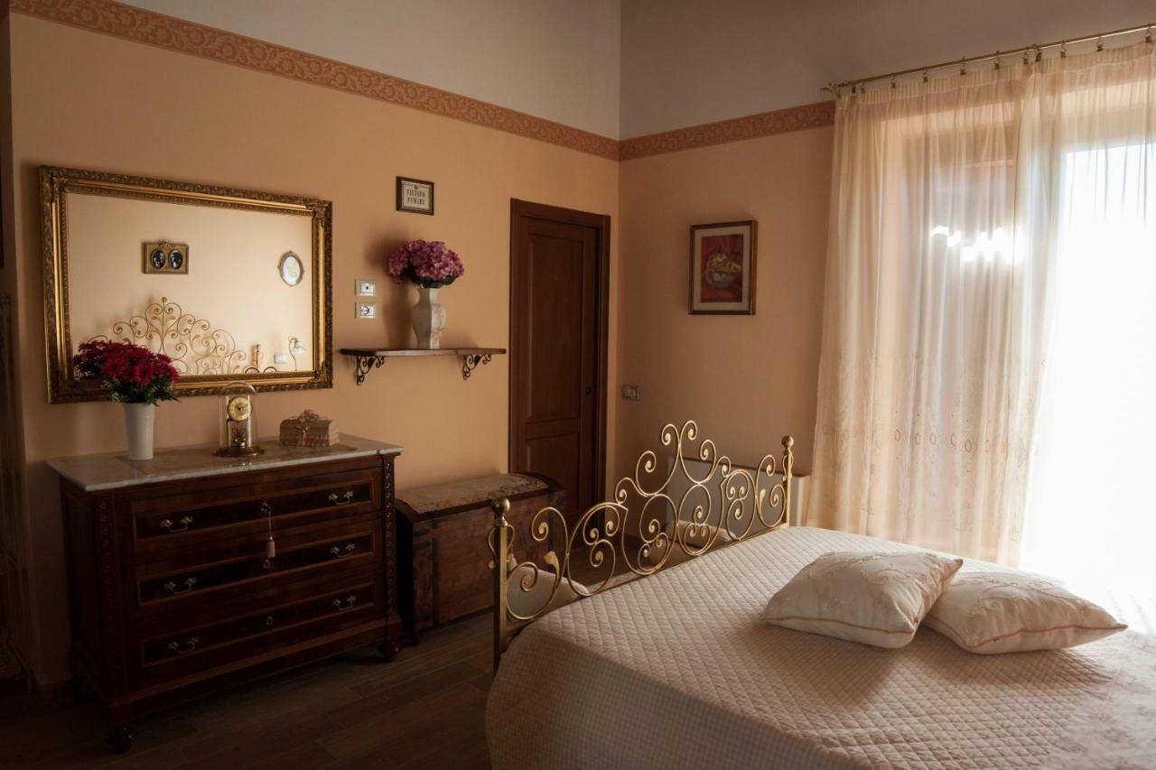B&B L' Antica Fonte Spinetoli Exterior foto
